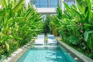 U Villas - Tropical Views Luxury Stay with Pool & Workspace
