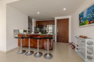 Spectacular Ocean View · Direct Beach Access