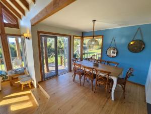 Casa Ensenada vista volcán Osorno y jardín amplio