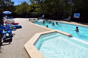 Villages vacances L'Aquarelle - Camping : photos des chambres