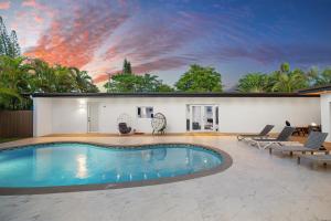 Villa Solara - Pool - Cinema - Basketball Court