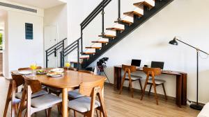 Rooftop Jacuzzi, Golf View & Outdoor Kitchen home in Punta Cana