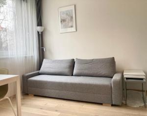 Aldora - Smart Compact Studio with AirCon - Top Location Vinohrady