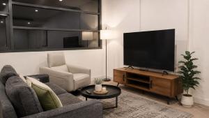 Bright Modern Stay Arncliffe