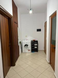 Alvi Apartments