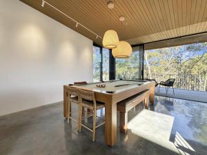 Coastal Sanctuary near Beaches & Bush Tracks