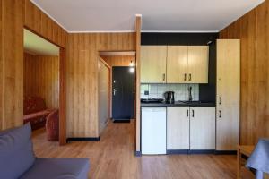 Single-story holiday home by the pond no 3