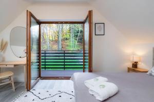 Large holiday villa with garden, sauna and jacuzzi