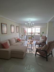 Espectacular vivienda a un minuto andando de la Playa y del Paseo marítimo en Almería