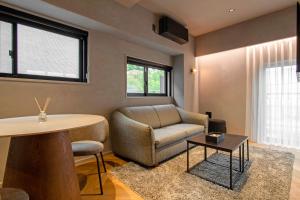 STUMP SA THE LIVRE Hiroo Roppongi