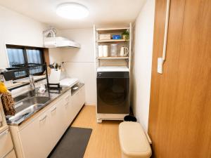 Cozy Osaka Stay for Families & Groups Near Namba
