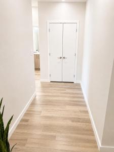 Lovely Brand New Suite