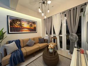 Ocean Garden Villas 7th Floor - Road Side