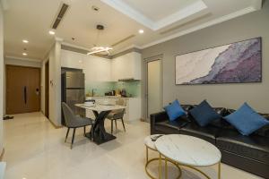 Vinhomes Central Park Collection by Elevate