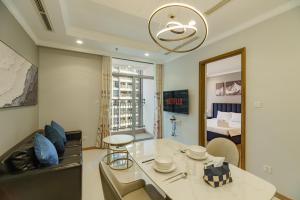 Vinhomes Central Park Collection by Elevate