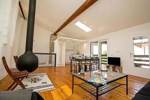 Casa Alla Grotta - Happy Rentals