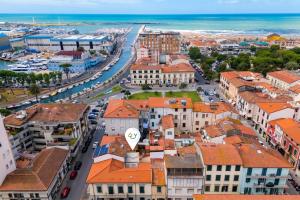 La Suite 2 Ondina Viareggio 200m from sea - Happy Rentals