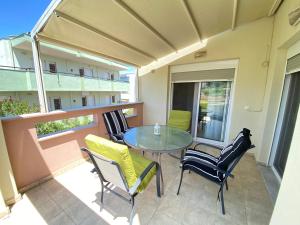 Sea Steps Maisonette Polichrono by Apprime