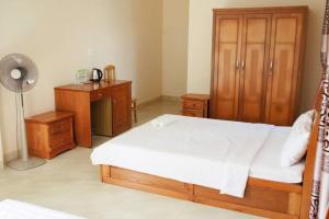 Sông Kinh Hotel - Hồ Tràm