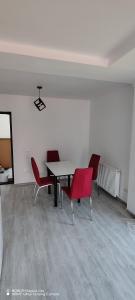MRA 1 apartamente