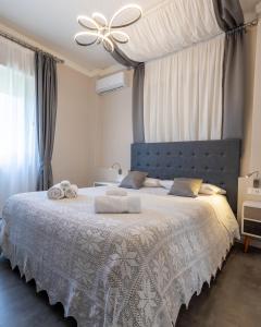 Athena Charming Rooms