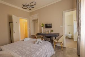 Athena Charming Rooms