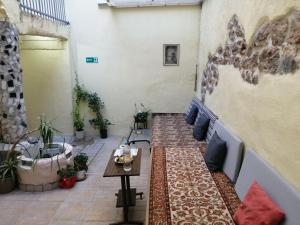 Courtyard Cottage