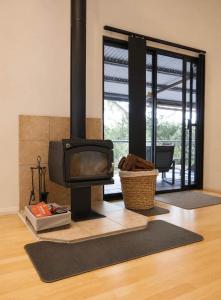 2 Bedroom Luxury Chalet - Kalamata