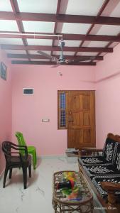 Riverview Homestay, Vegetarians preferred, Near Tunga River, Beside Nuggimakki Mahalingeshwara temple