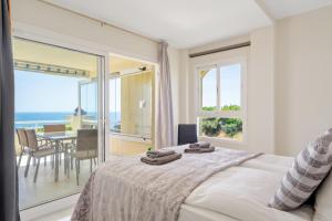 Panoramic Sea Views & Sunsets 3BR
