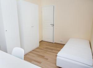 Cozy Private Room by Tallinn Old Town