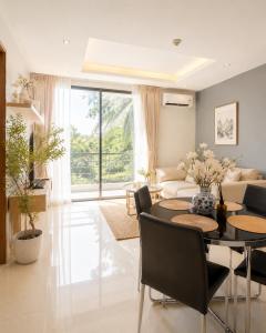 2BR Peaceful Sanctuary Condo with Pool and Gym, Kamala Beach