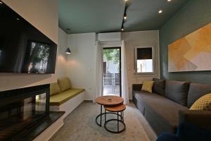 Aslia - Stylish Stay by the sea in Polychrono