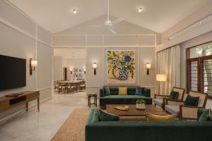 Oasis County Villas