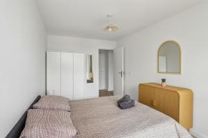 Superbe 75M2, Spacieux & Lumineux avec Parking privé