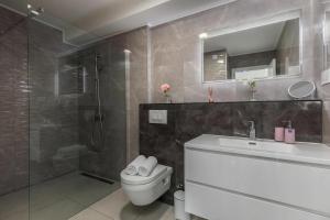 Spacious Pool Apartment Crikvenica - Happy Rentals