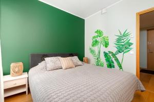 3-bedroom apartment with sauna and balcony