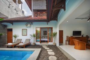 Hildiman Villa Kuta - Two Bedroom Private pool