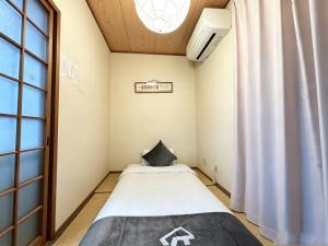 和風三階建ての一戸建て 地下鉄駅徒歩4分 最大8名まで宿泊可能