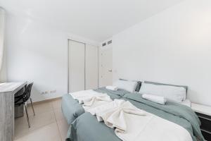 Prima Vista Luxury III