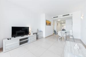 Prima Vista Luxury III