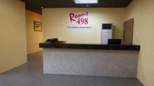 Rooms 498 by RedDoorz near Boni Avenue