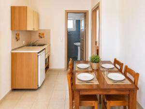 Agnes Beach Hotel Apartments
