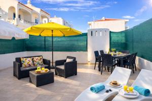 Casa Leandro by Calyferias