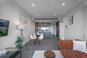 91L Abnb-Style Accor 1BR With Secure Parking, Near To Train