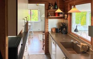 3 Bedroom Cozy Home In Kalundborg
