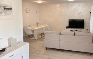 Amazing Home In Dobrinj
