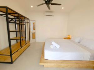 Villa Yume - Bright 3BR Oasis in Canggu