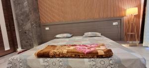 2Bhk Fully Furnished Flat Ganga Facing Ganga View