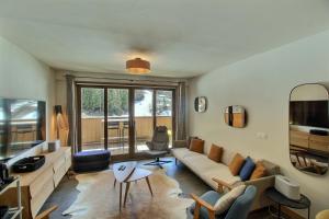 ARC 1600, LE RIDGE, Appartement 12 personnes Vue Montagne - ski aux pieds - Sauna, Hammam, Piscine chauffée, Salle de salle de sport-fitness
